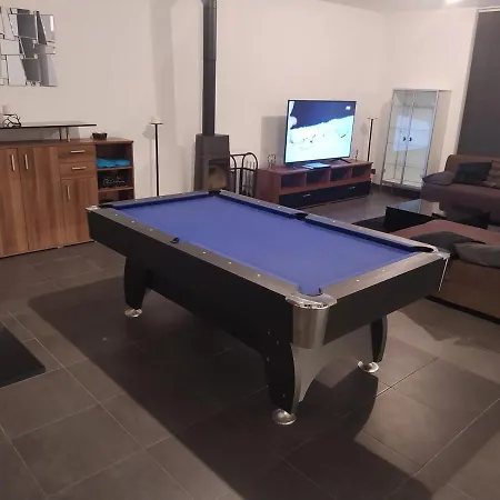 Ds Harmothe Hébergement de vacances Chamouille